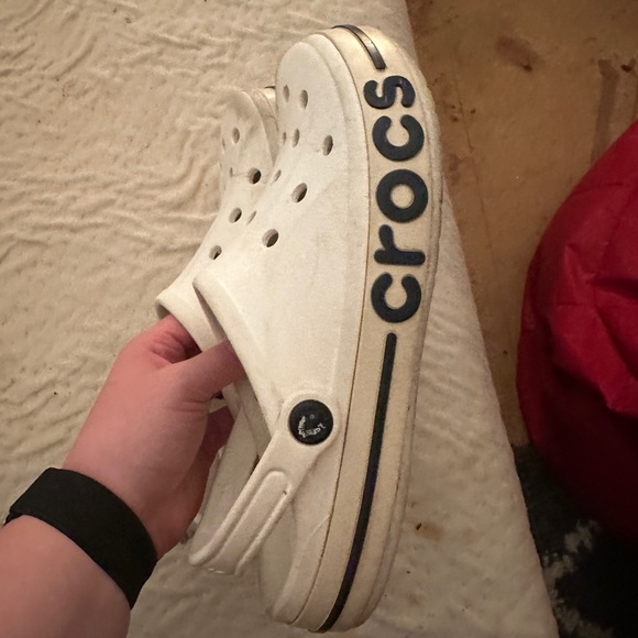 crocs - Picture 2 of 3